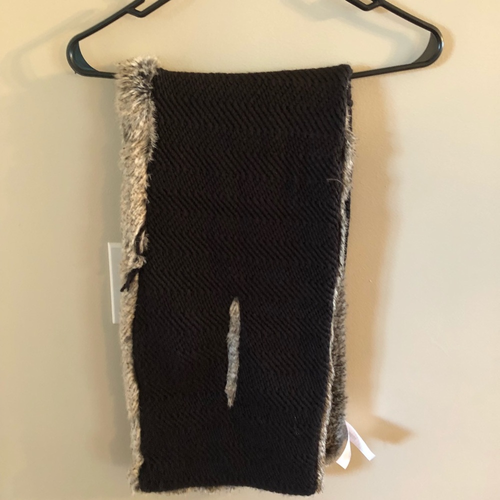 Wrap/scarf - Picture 2 of 3